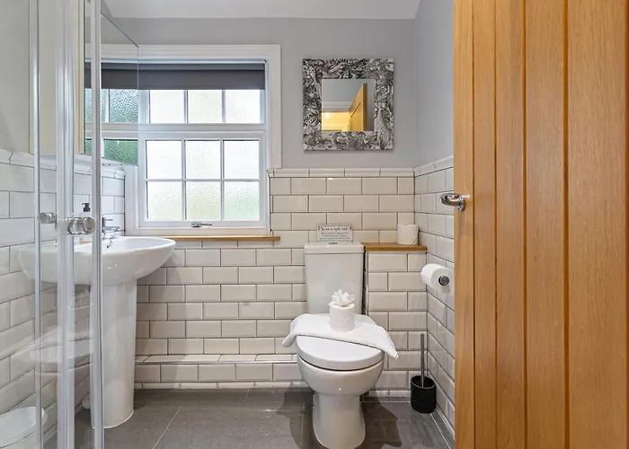 No 3 - Lime Tree - Pass The Keys