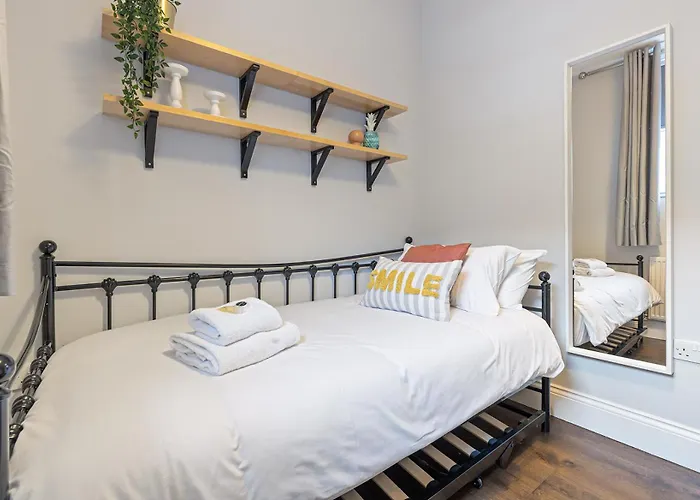 別荘 No 3 - Lime Tree - Pass The Keys