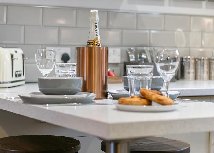 別荘 No 3 - Lime Tree - Pass The Keys *